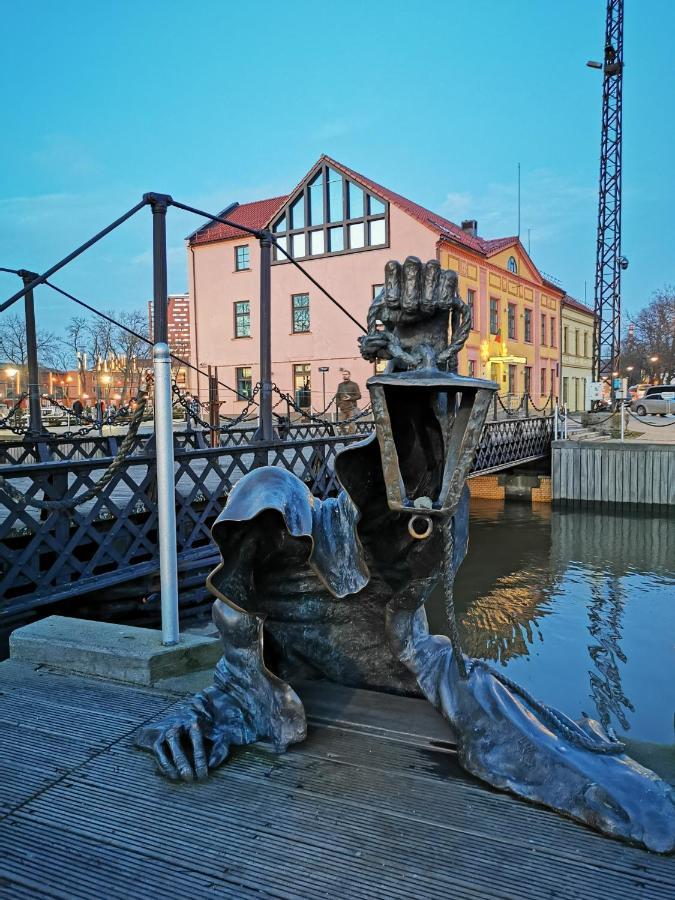Old Town Loft Lägenhet Klaipėda Exteriör bild